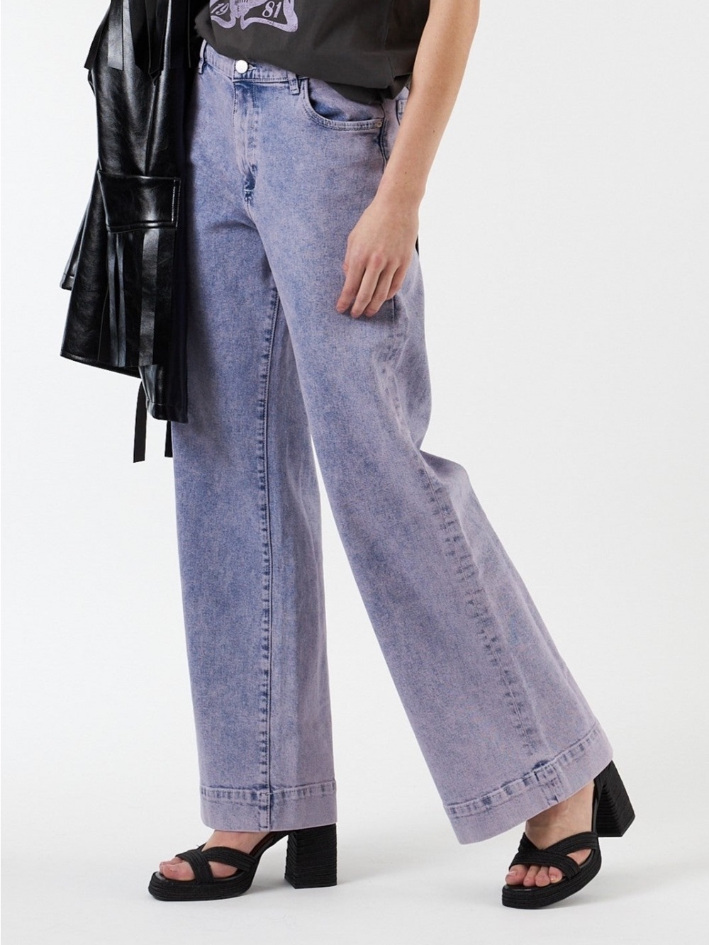 DL1961 Zoie Wide-Leg Jeans in Faded Blue-Purple